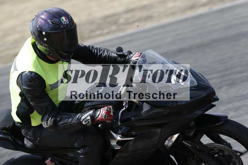 /21 17.06.2026  Ducati Schweiz Track Warmup ADR/Gruppe blau/11